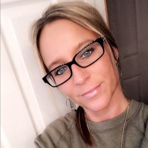 Meet your Posher, Aamy